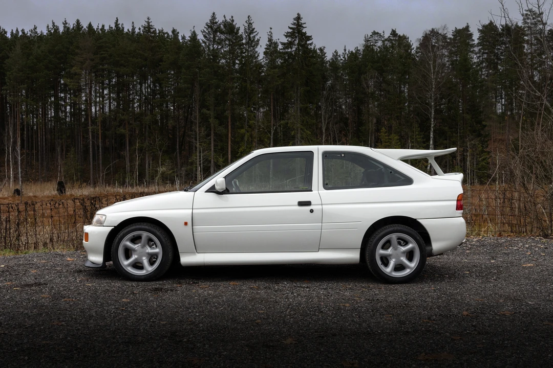1993 Ford Escort RS Cosworth - Image 10 of 31
