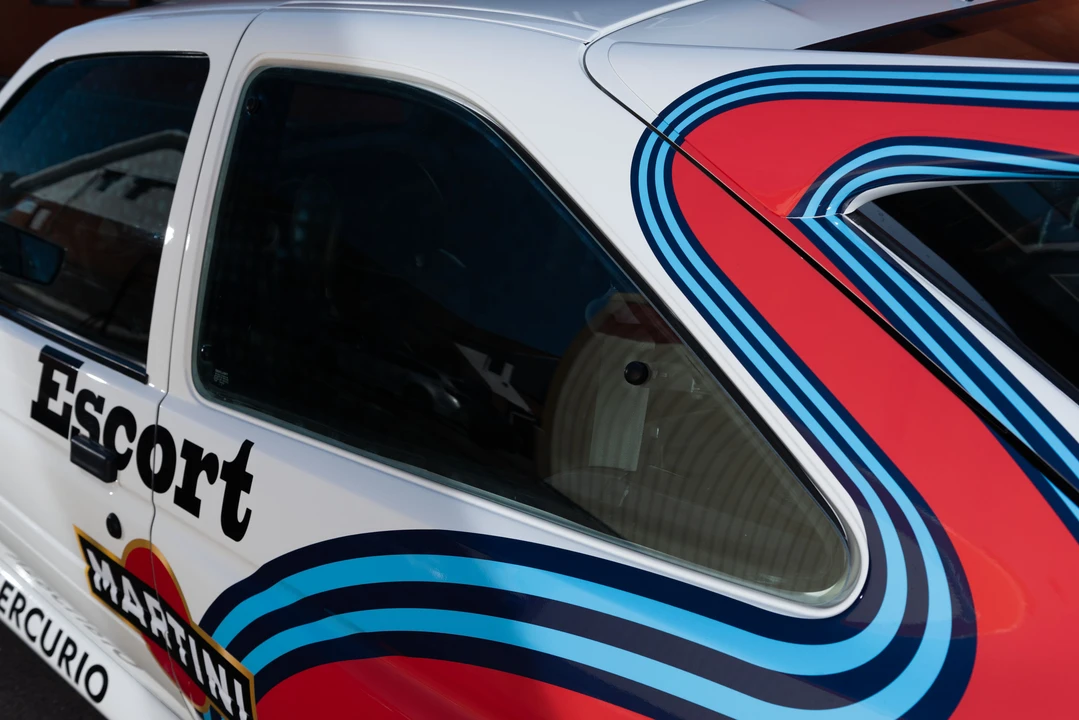 1993 Ford Escort RS Cosworth - Image 13 of 31
