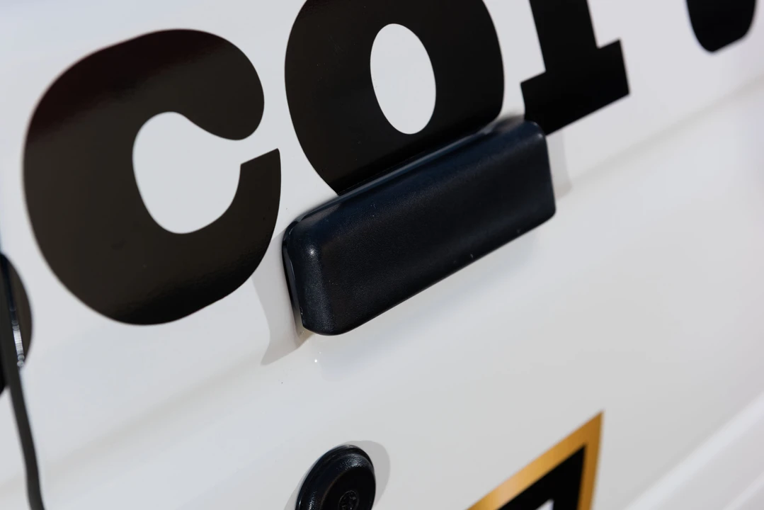 1993 Ford Escort RS Cosworth - Image 21 of 31