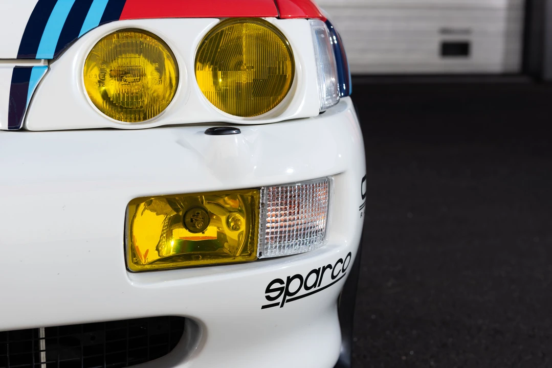 1993 Ford Escort RS Cosworth - Image 26 of 31