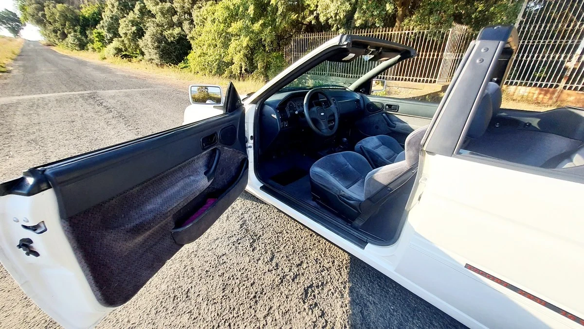 1993 Ford Escort - Image 27 of 30