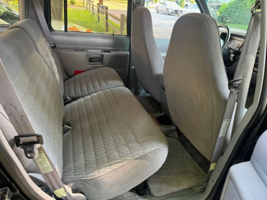 1993 Ford Explorer 1st Gen - Image 18 of 31