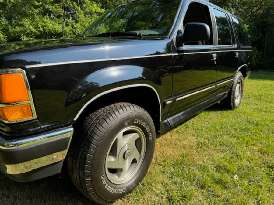 1993 Ford Explorer 1st Gen - Image 11 of 31