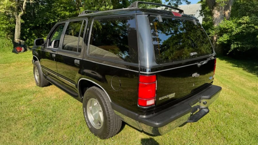 1993 Ford Explorer 1st Gen - Image 3 of 31