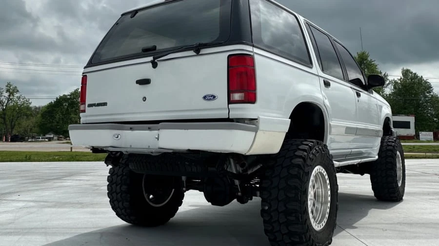 1993 Ford Explorer 1st Gen - Image 6 of 14