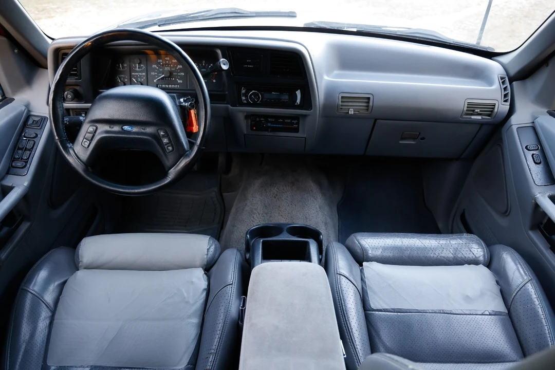 1993 Ford Explorer 1st Gen - Image 2 of 12