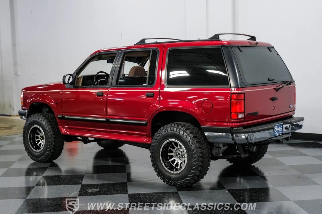 1993 Ford Explorer 1st Gen - Image 7 of 12
