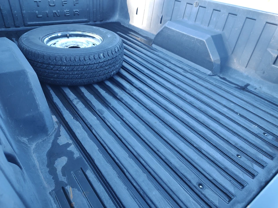 1993 Ford F-150 SVT Lightning 9th Gen - Image 8 of 12