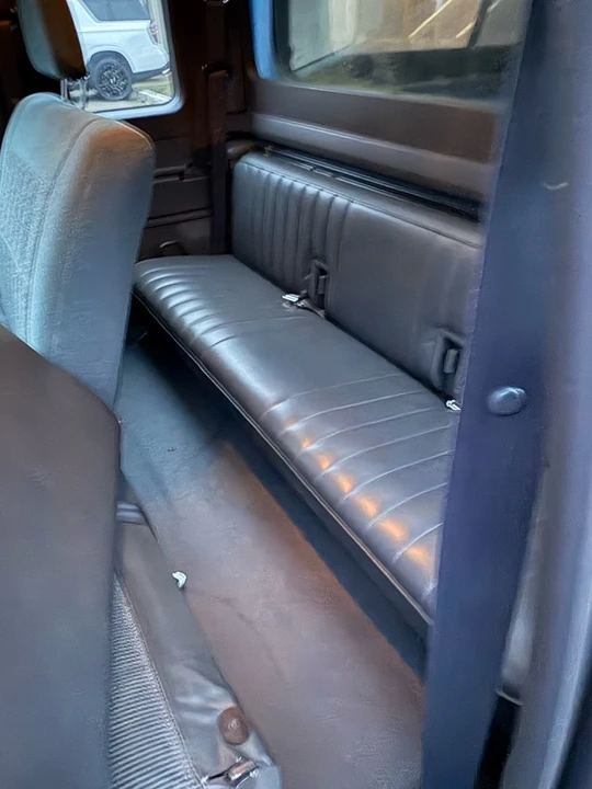 1993 Ford F-150 SVT Lightning 9th Gen - Image 8 of 10