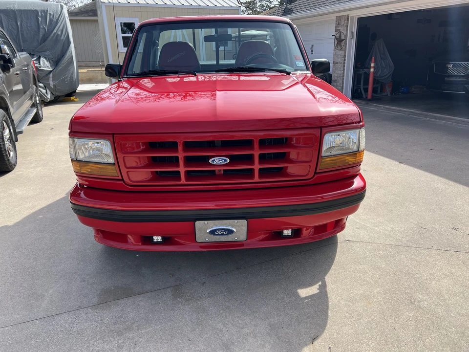 1993 Ford F-150 SVT Lightning 9th Gen - Image 11 of 31