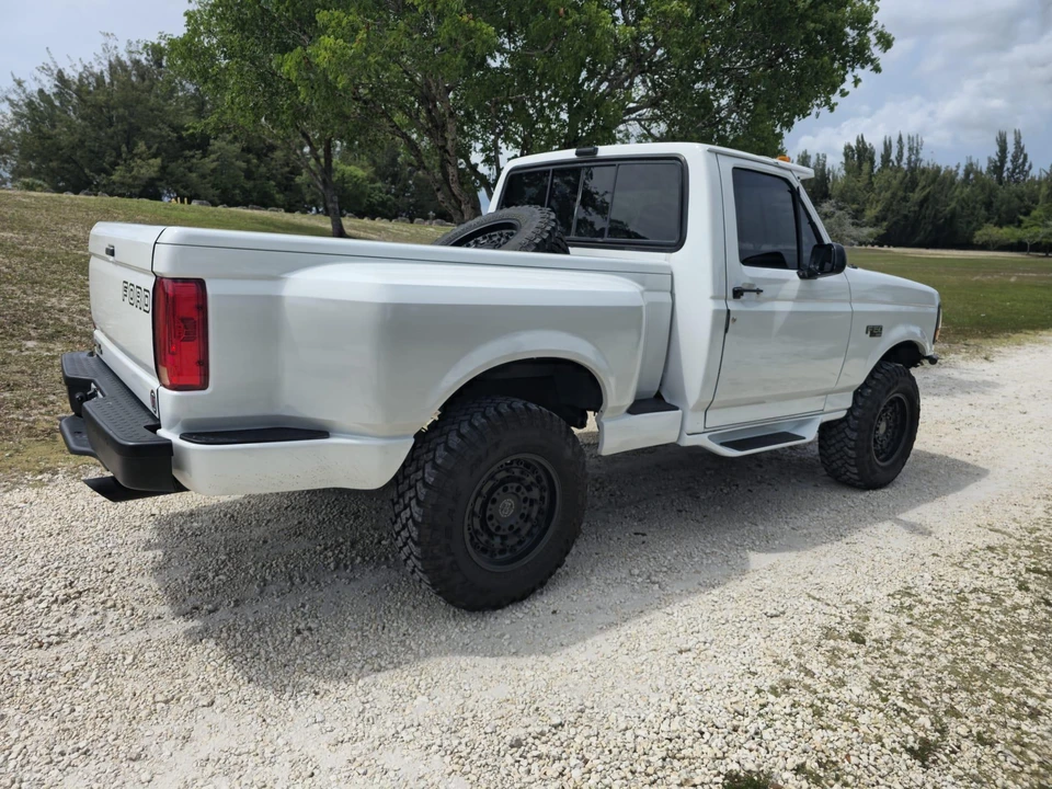 1993 Ford F-Series 9th Gen - Image 23 of 31