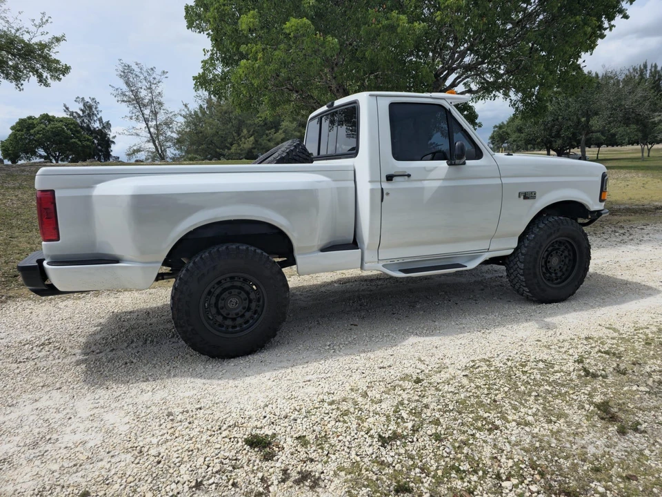 1993 Ford F-Series 9th Gen - Image 24 of 31