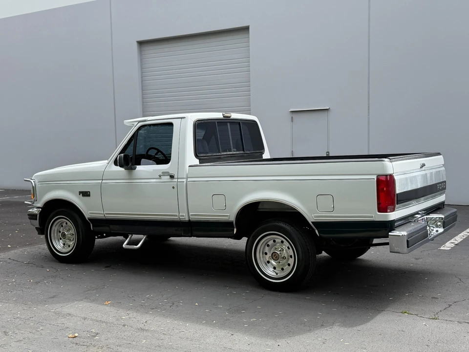 1993 Ford F-Series 9th Gen - Image 3 of 13