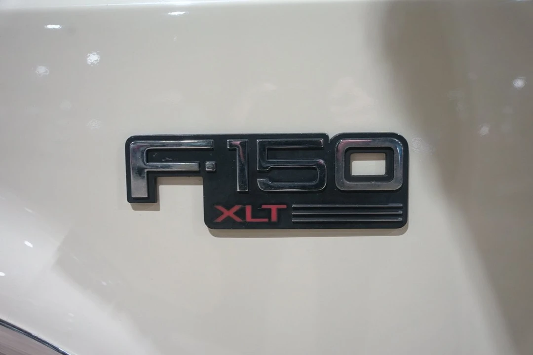1993 Ford F-Series 9th Gen - Image 19 of 31