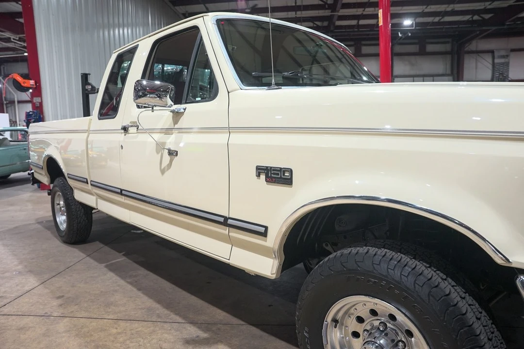 1993 Ford F-Series 9th Gen - Image 23 of 31