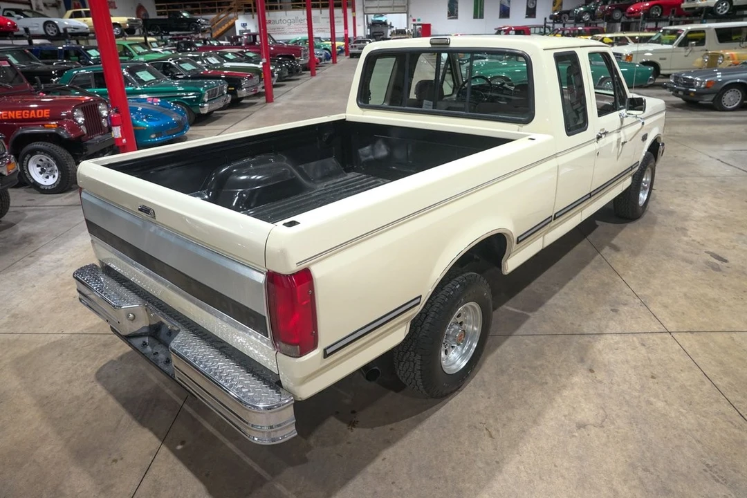 1993 Ford F-Series 9th Gen - Image 17 of 31