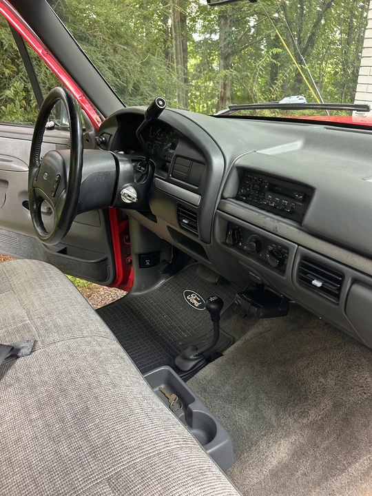 1993 Ford F-Series 9th Gen - Image 28 of 31