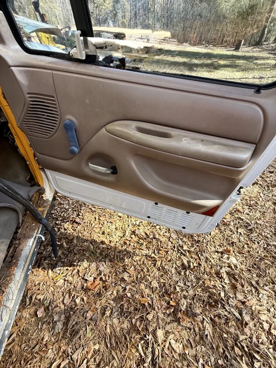 1993 Ford F-Series 9th Gen - Image 11 of 17