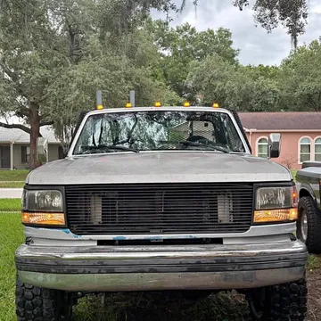 1993 Ford F-350 XL Cab & Chassis 4D