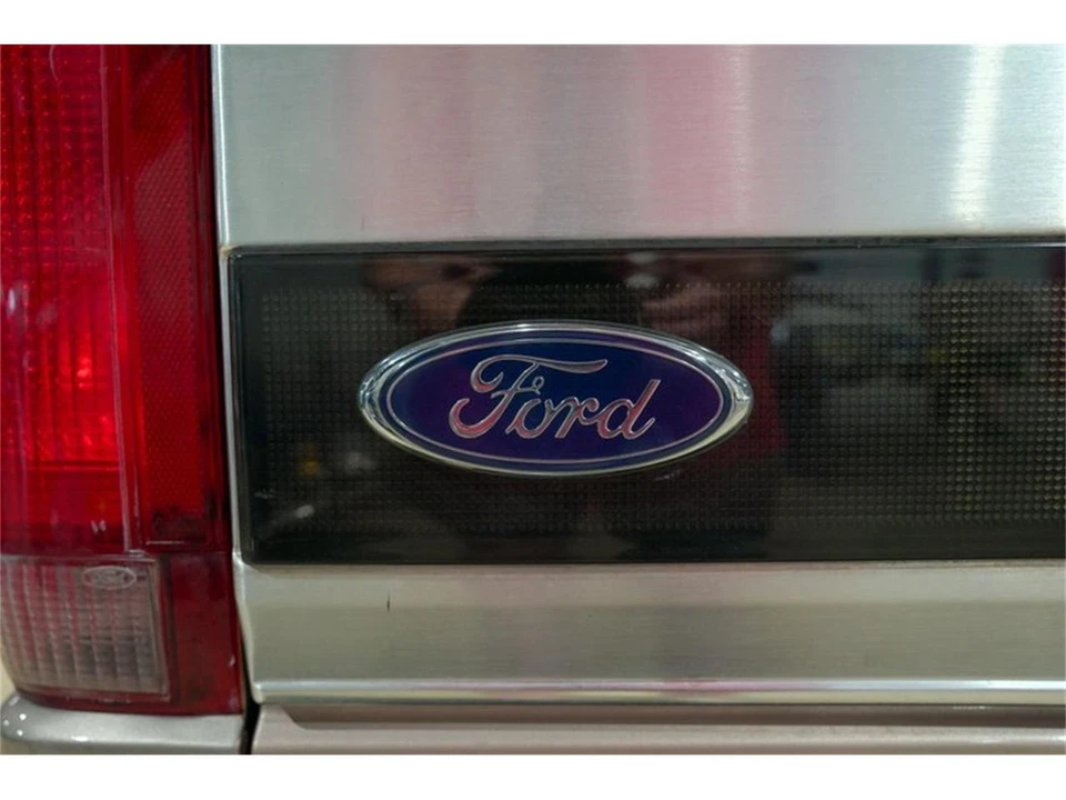 1993 Ford F-Series 9th Gen - Image 23 of 31