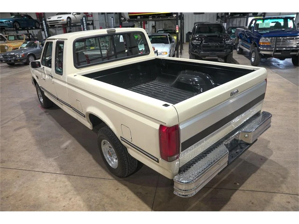 1993 Ford F-Series 9th Gen - Image 16 of 31