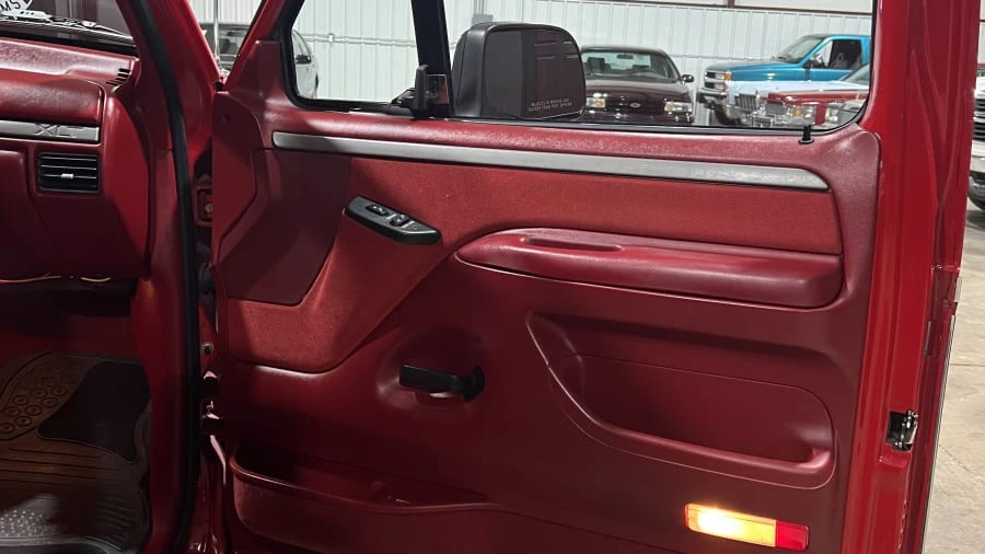 1993 Ford F-Series 9th Gen - Image 19 of 27