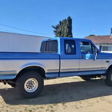 1993 Ford F150 Super Cab Lariat Pickup 4D 6 1/2 ft