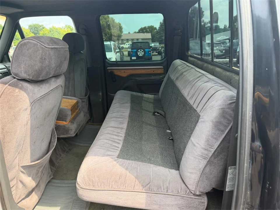 1993 Ford F-Series 9th Gen - Image 17 of 31