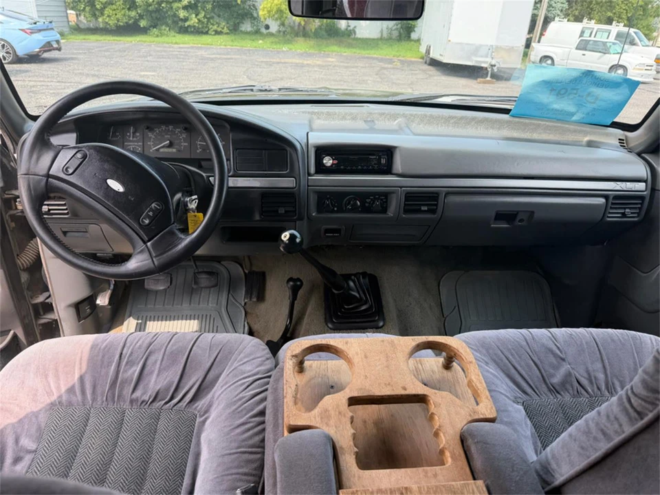 1993 Ford F-Series 9th Gen - Image 18 of 31