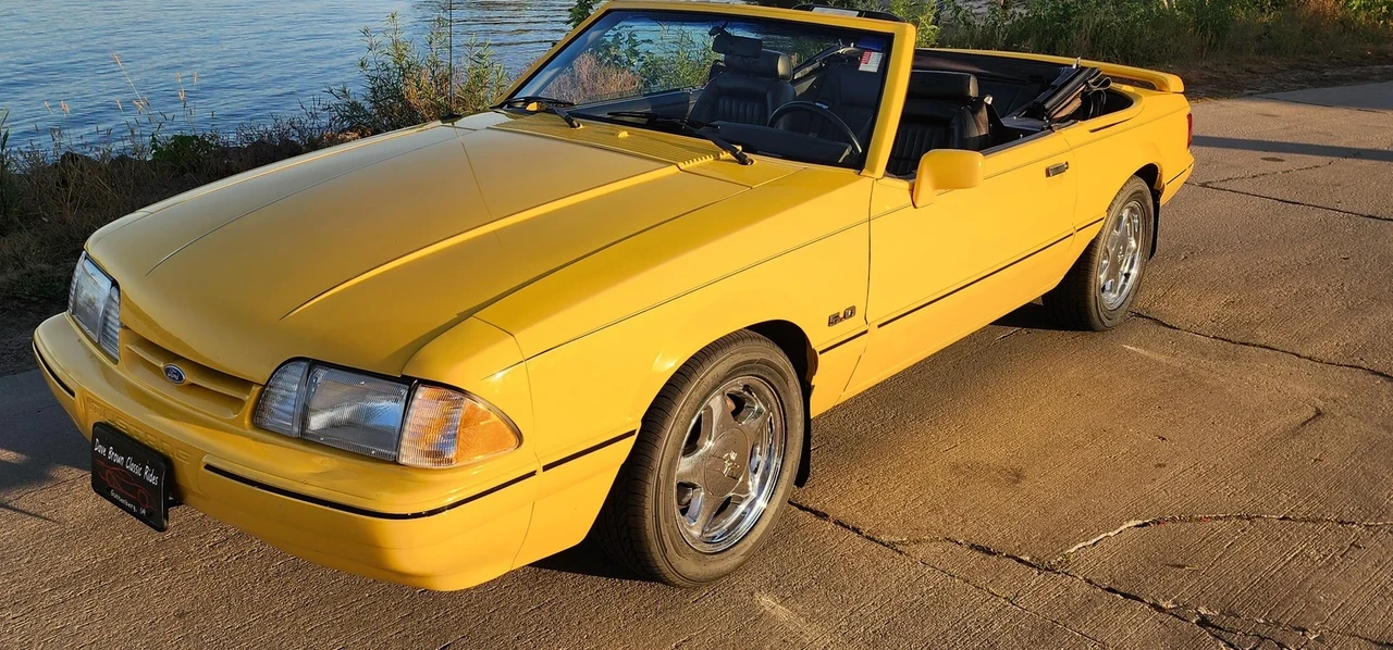 1993 Ford Mustang 3rd Gen - Image 10 of 21