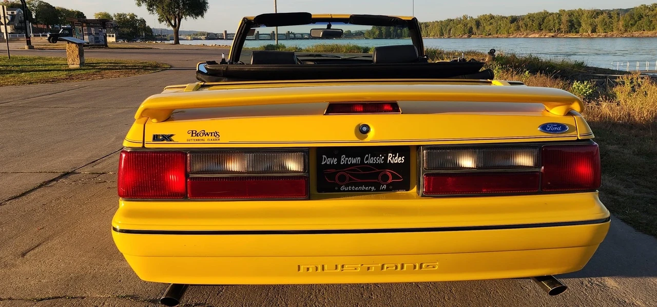 1993 Ford Mustang 3rd Gen - Image 12 of 21