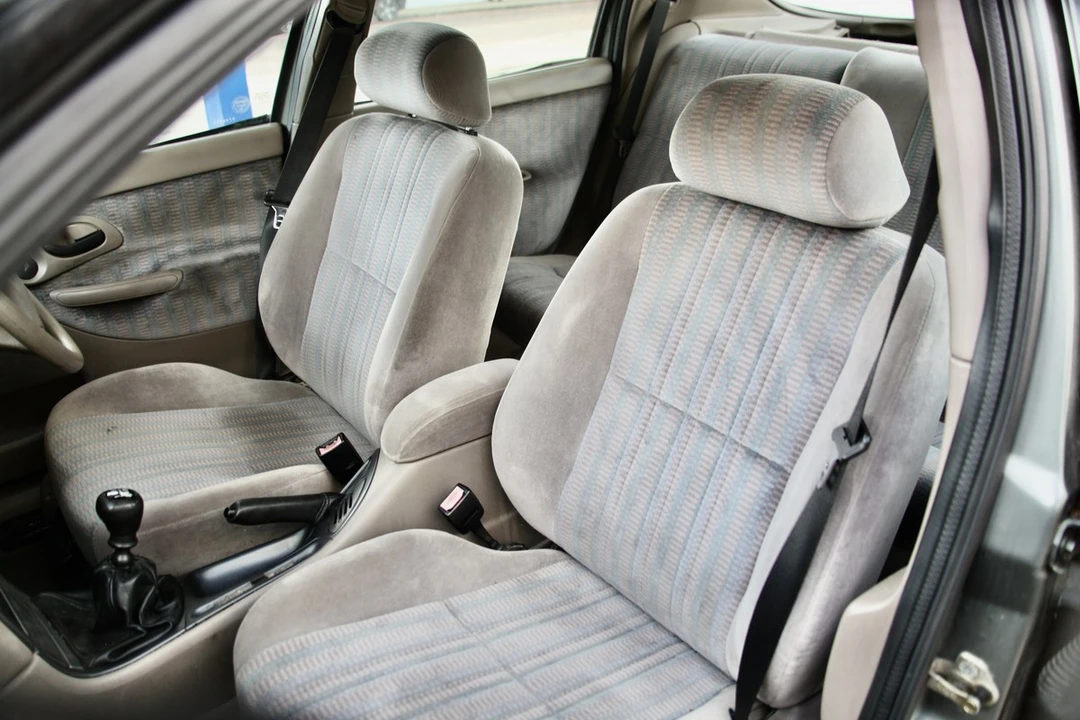 1993 Ford Contour - Image 20 of 30