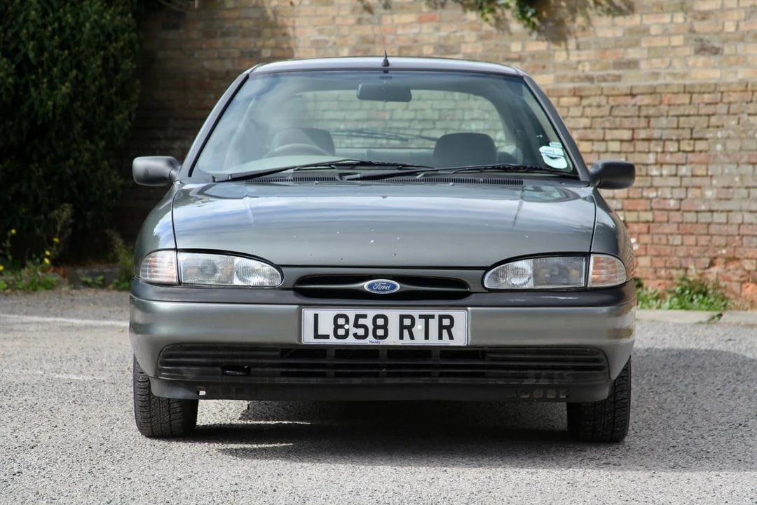 1993 Ford Contour - Image 5 of 30