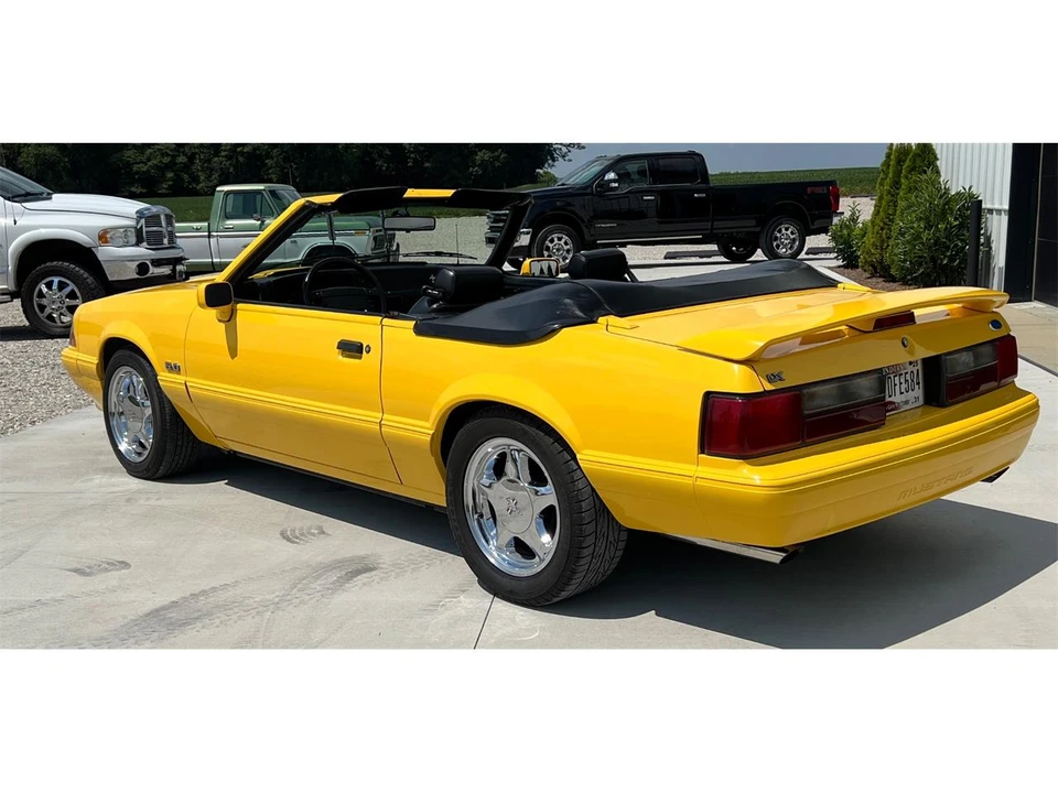 1993 Ford Mustang 3rd Gen - Image 7 of 31