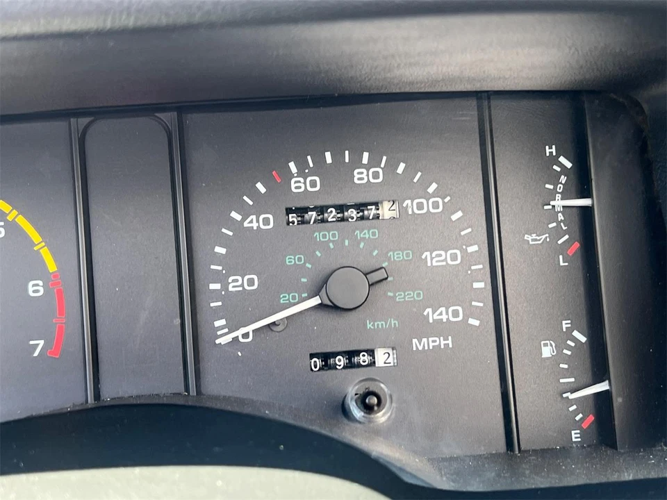 1993 Ford Mustang 3rd Gen - Image 25 of 31