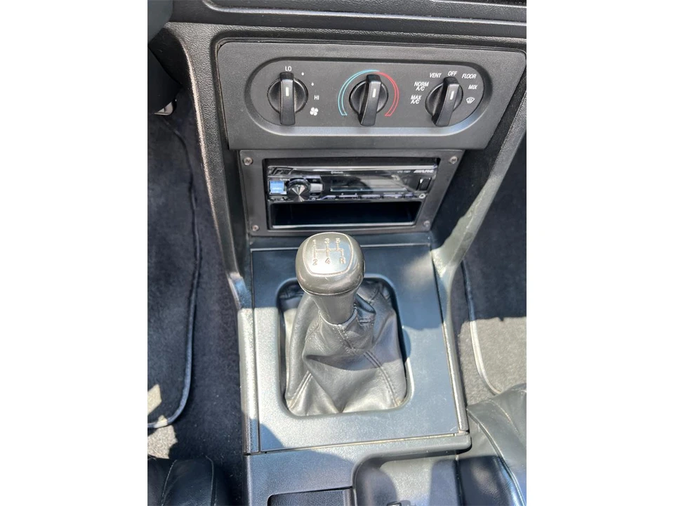 1993 Ford Mustang 3rd Gen - Image 26 of 31