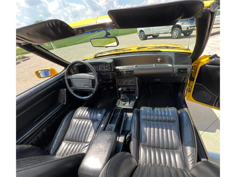 1993 Ford Mustang 3rd Gen - Image 30 of 31