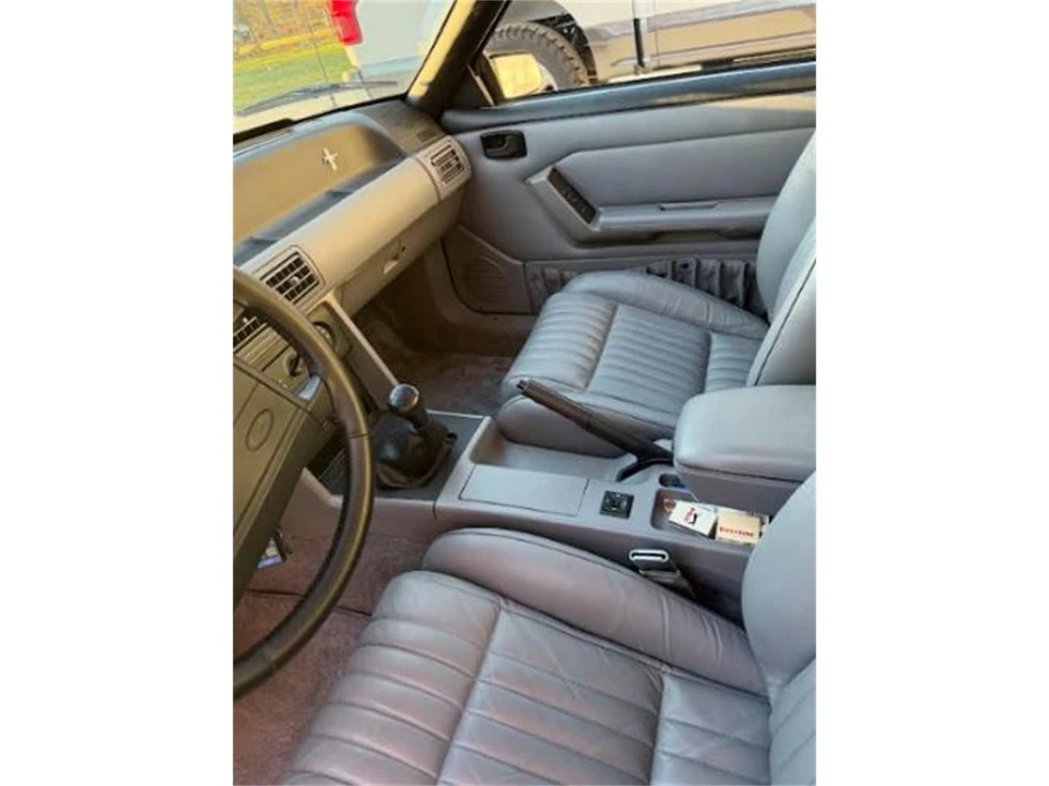 1993 Ford Mustang 3rd Gen - Image 6 of 15