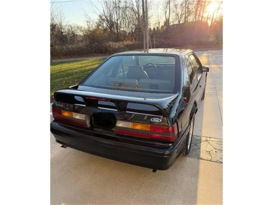 1993 Ford Mustang 3rd Gen - Image 10 of 15