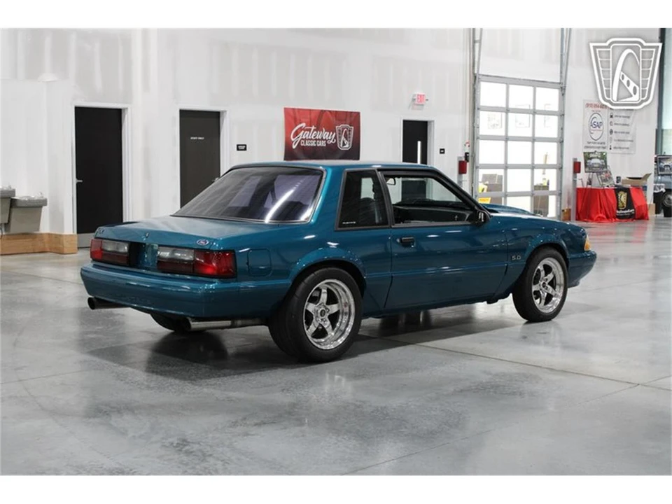 1993 Ford Mustang 3rd Gen - Image 10 of 31