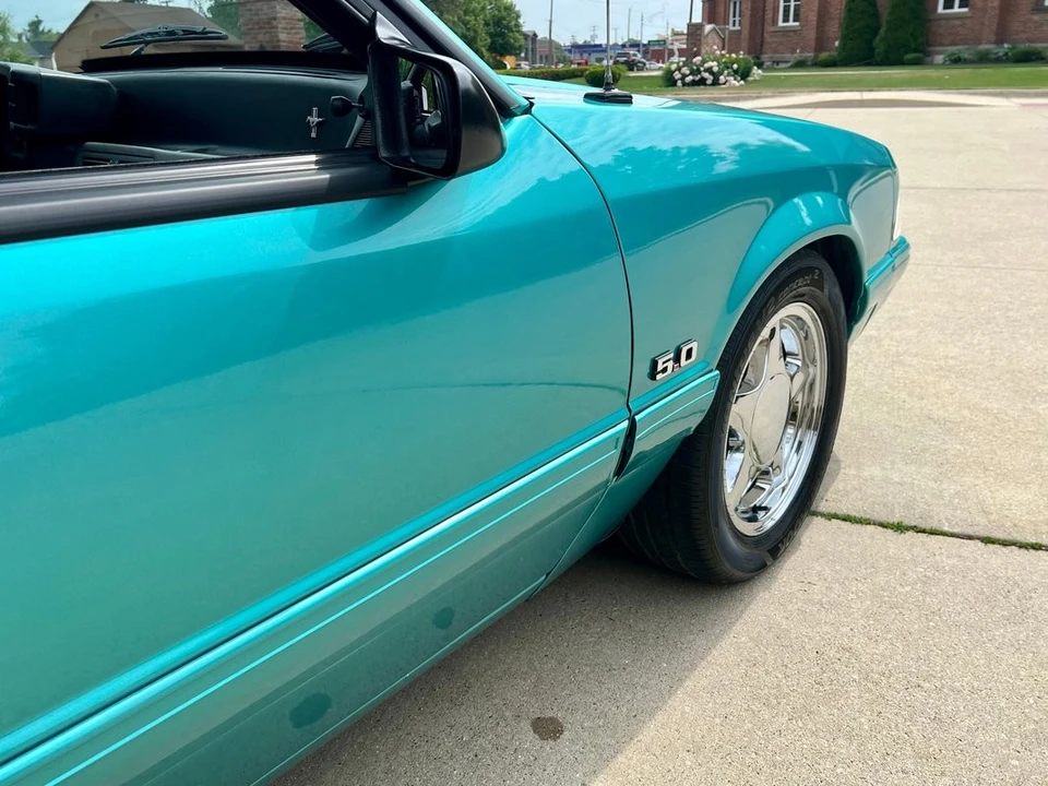 1993 Ford Mustang 3rd Gen - Image 27 of 31