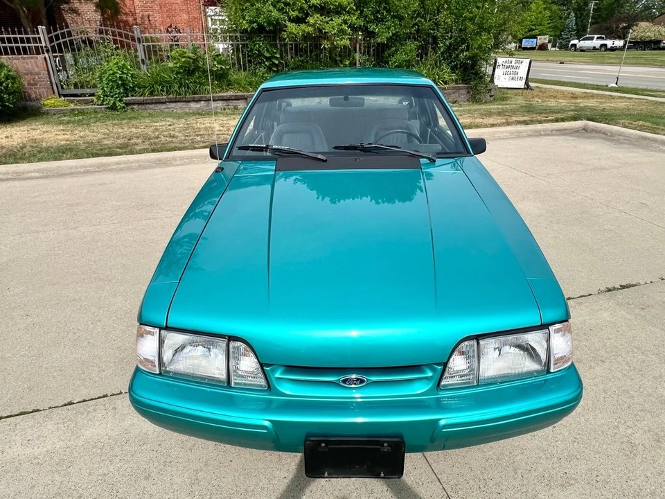 1993 Ford Mustang 3rd Gen - Image 10 of 31