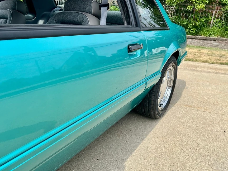 1993 Ford Mustang 3rd Gen - Image 24 of 31