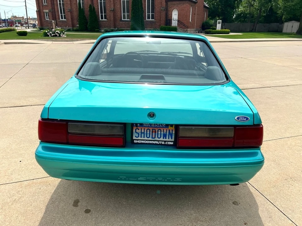 1993 Ford Mustang 3rd Gen - Image 6 of 31