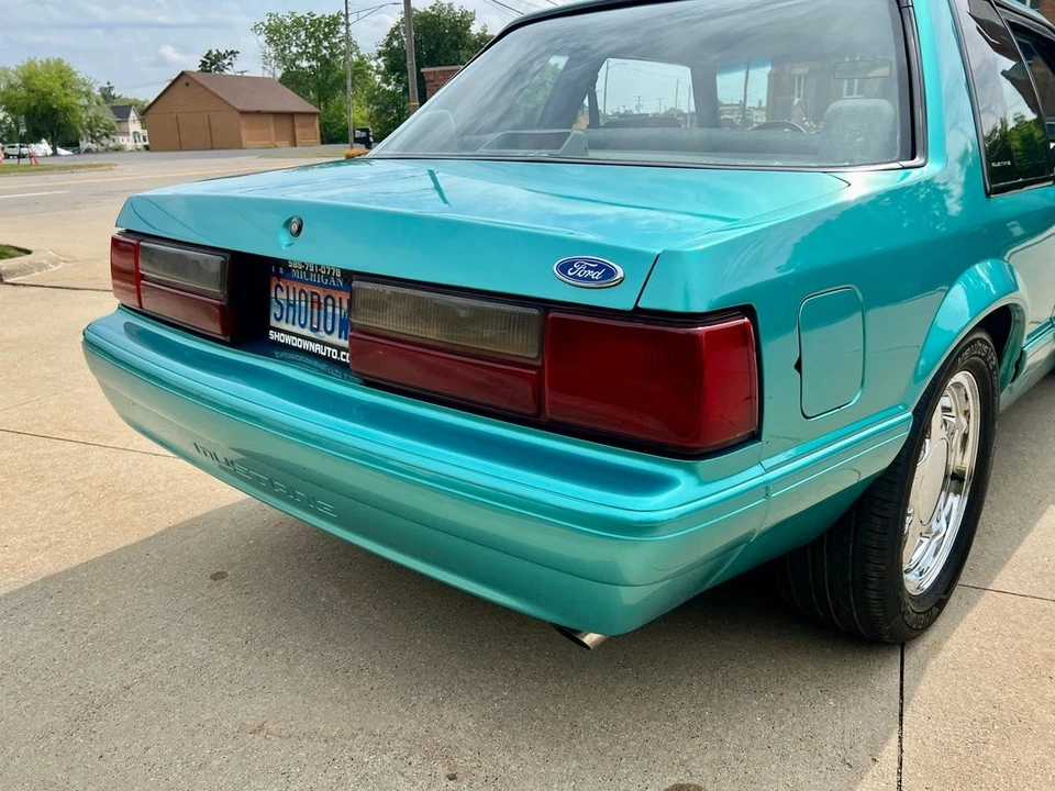 1993 Ford Mustang 3rd Gen - Image 20 of 31