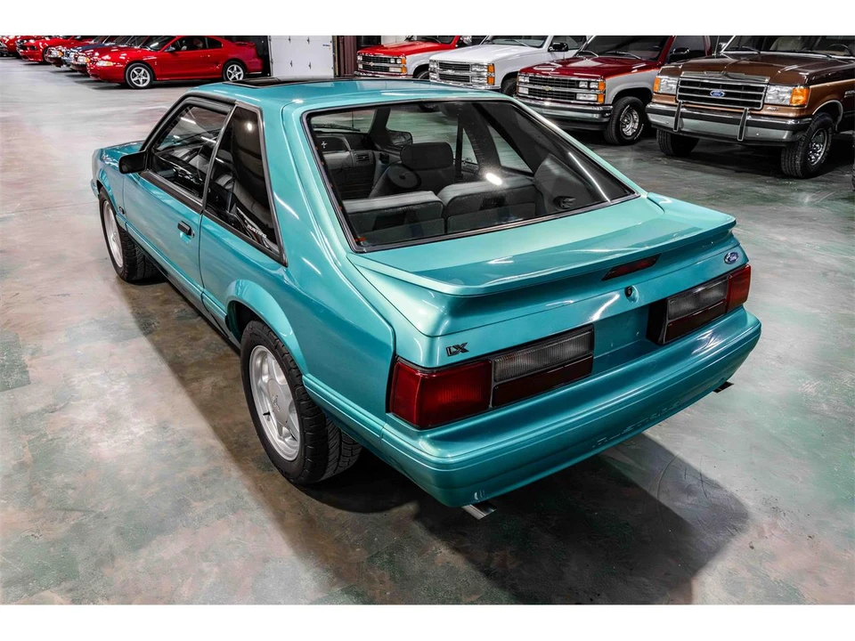 1993 Ford Mustang 3rd Gen - Image 3 of 24