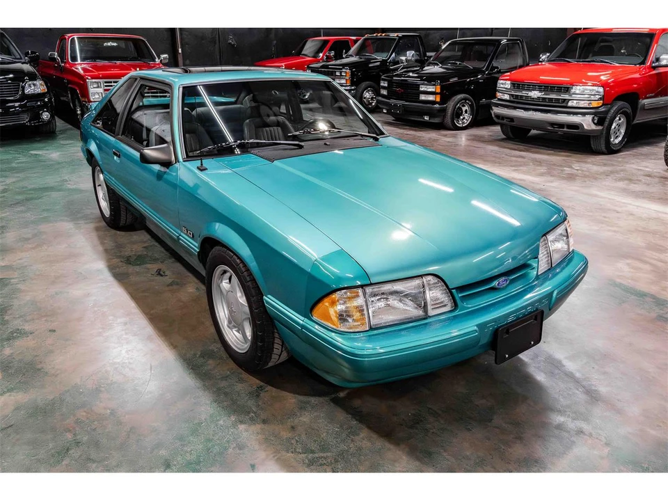 1993 Ford Mustang 3rd Gen - Image 7 of 24