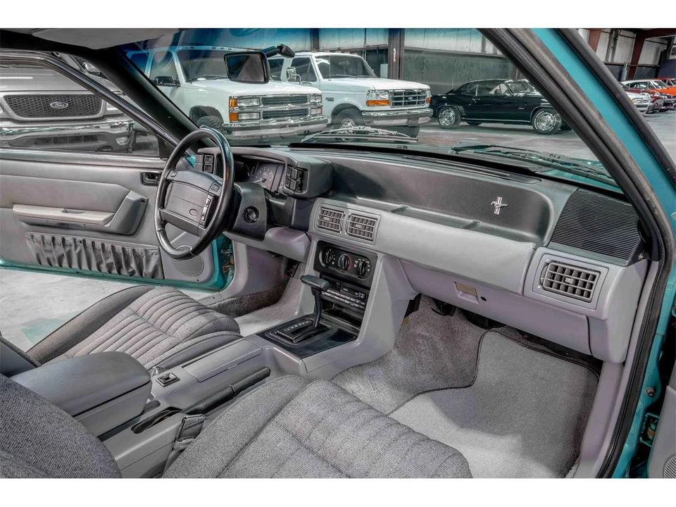 1993 Ford Mustang 3rd Gen - Image 17 of 24