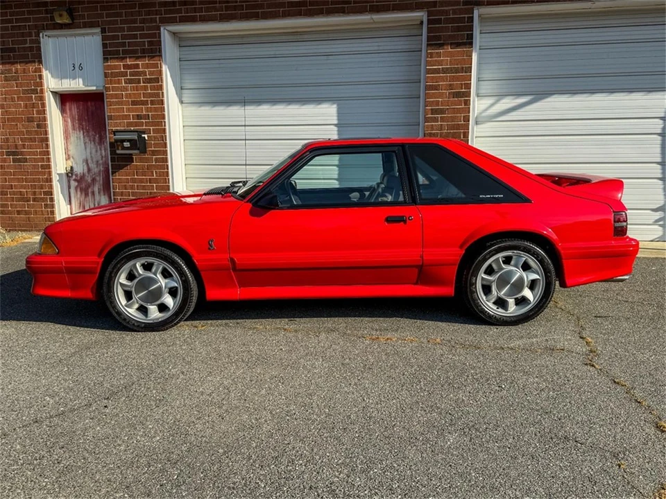 1993 Ford Mustang 3rd Gen - Image 13 of 31
