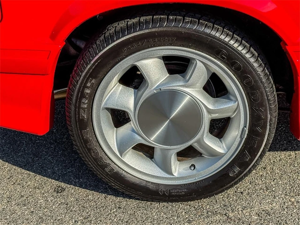 1993 Ford Mustang 3rd Gen - Image 28 of 31